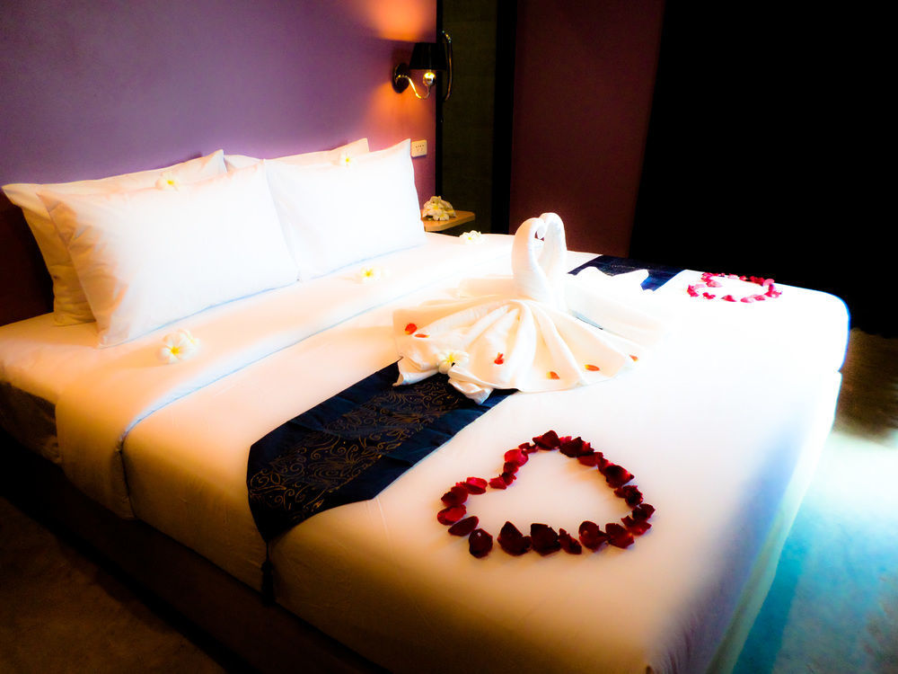 Behind The Scene Hotel Club @ Samui Chaweng  Exterior photo